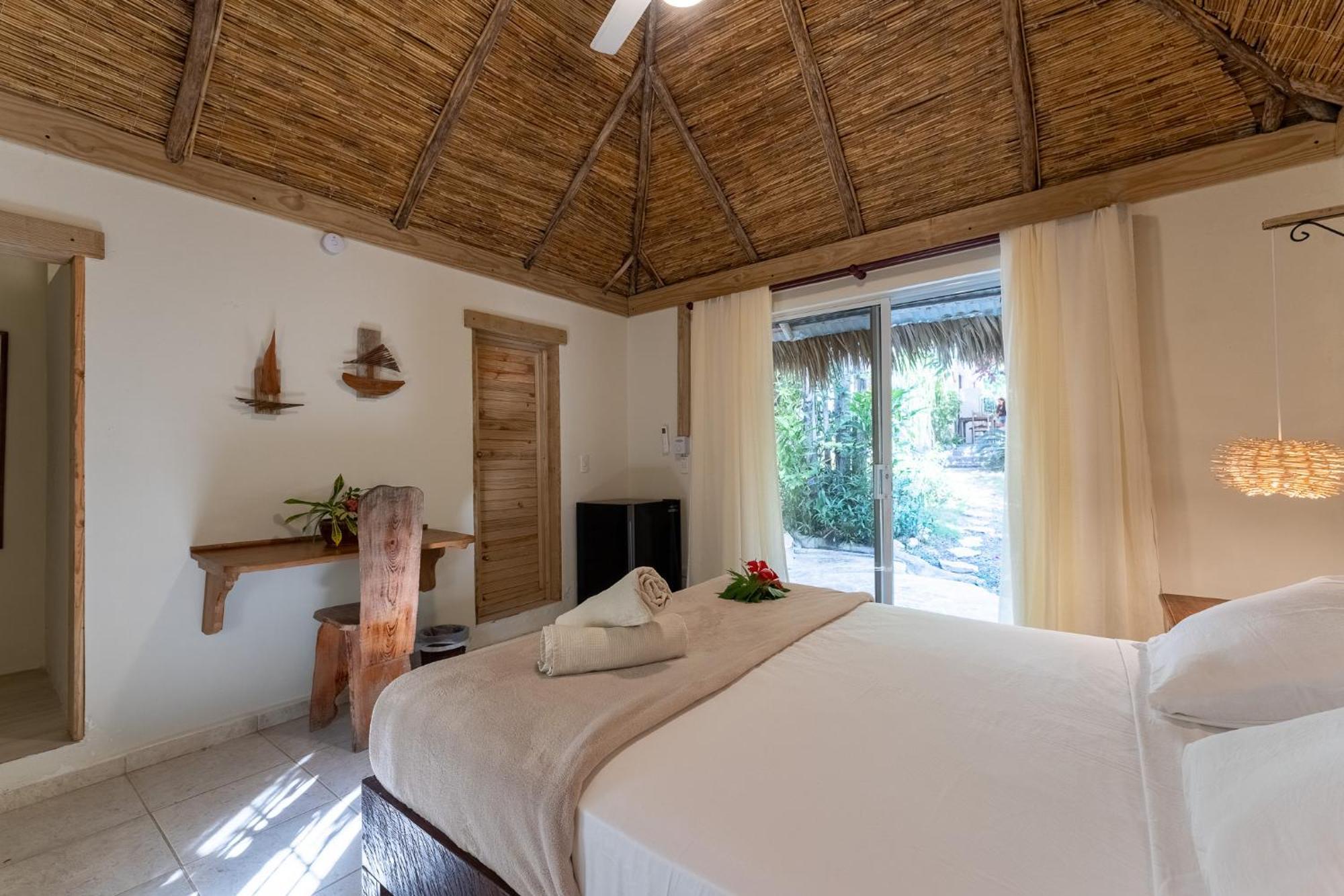 Surfbreak B&B Cabarete Ngoại thất bức ảnh