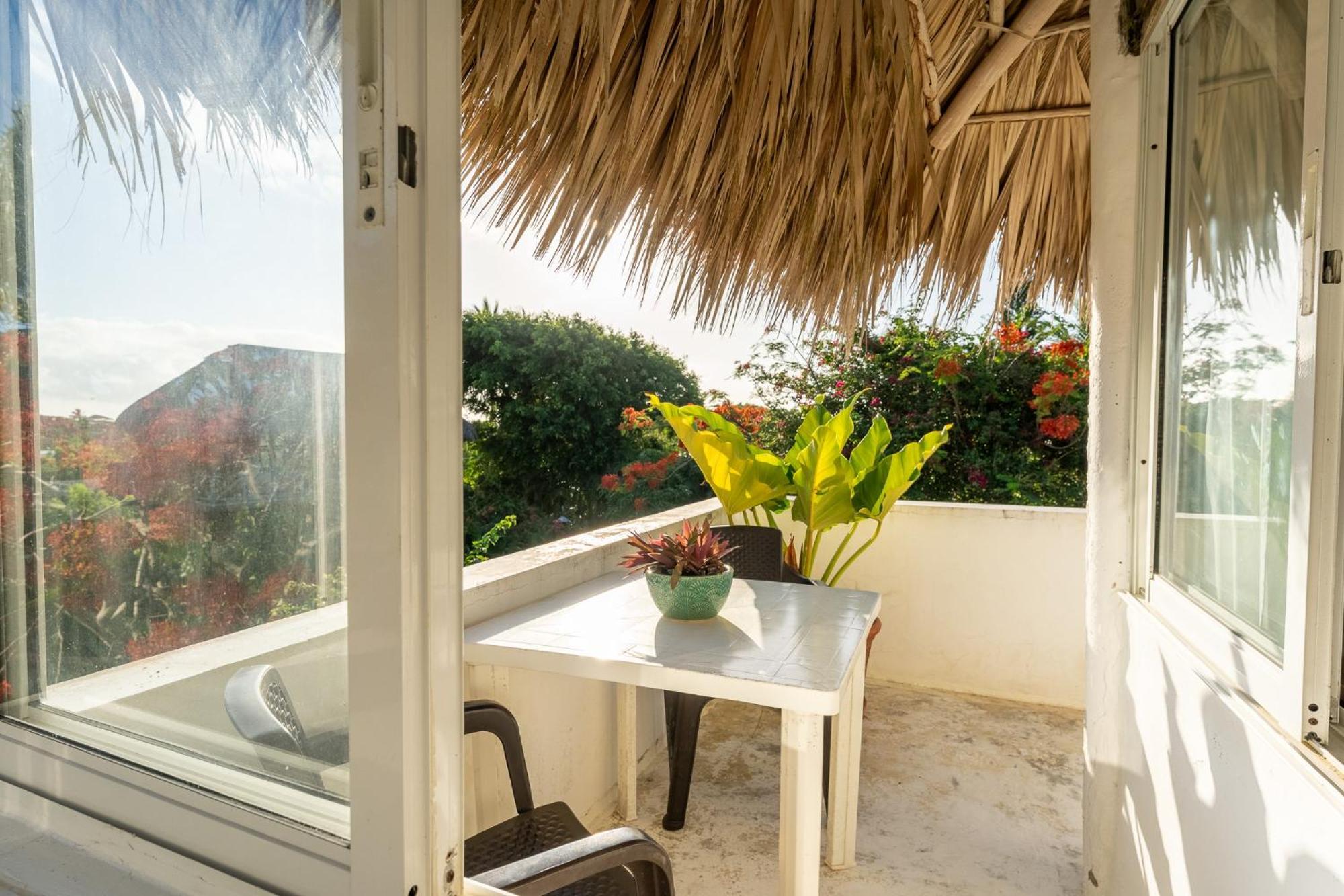 Surfbreak B&B Cabarete Ngoại thất bức ảnh